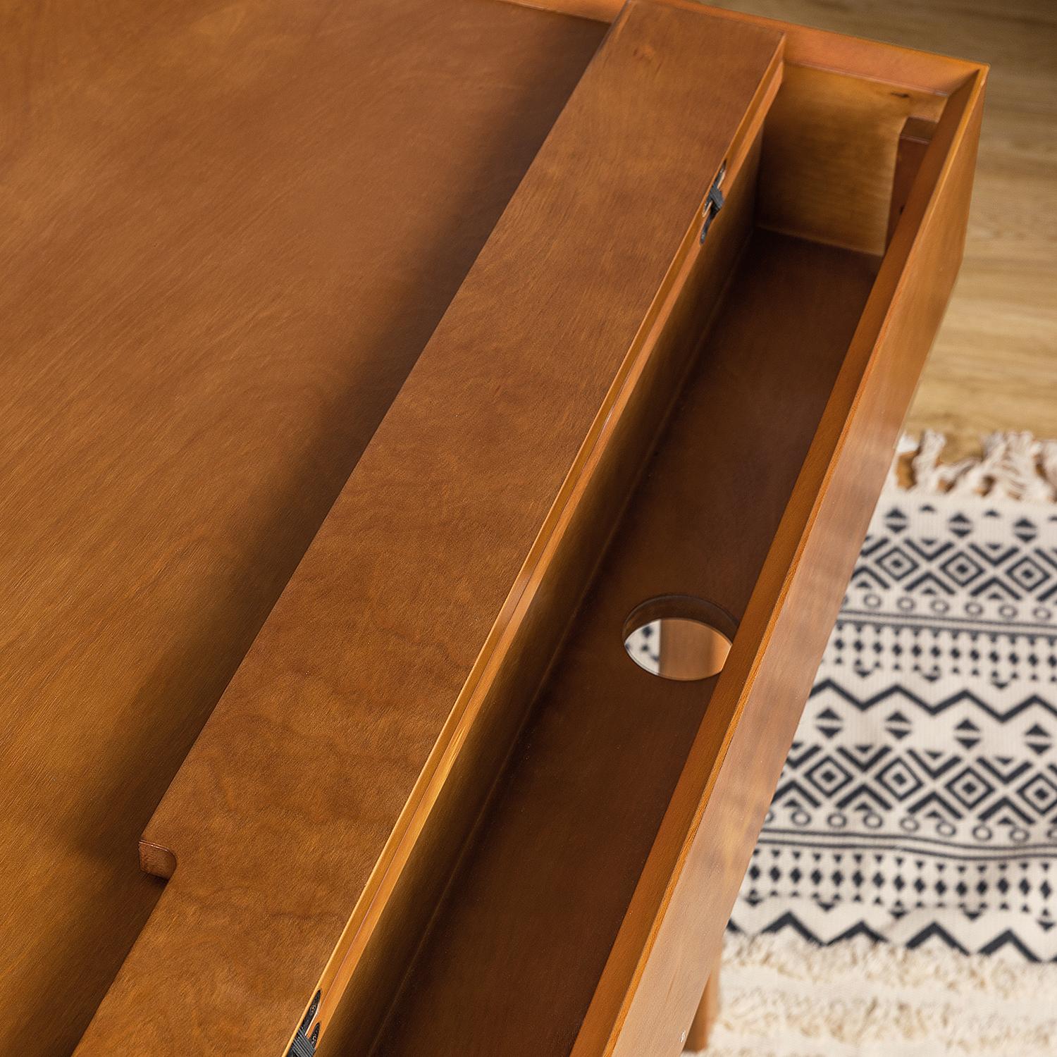 Edward-Acorn-Mid-Century-Modern-Desk-with-Charging-and-Management-4