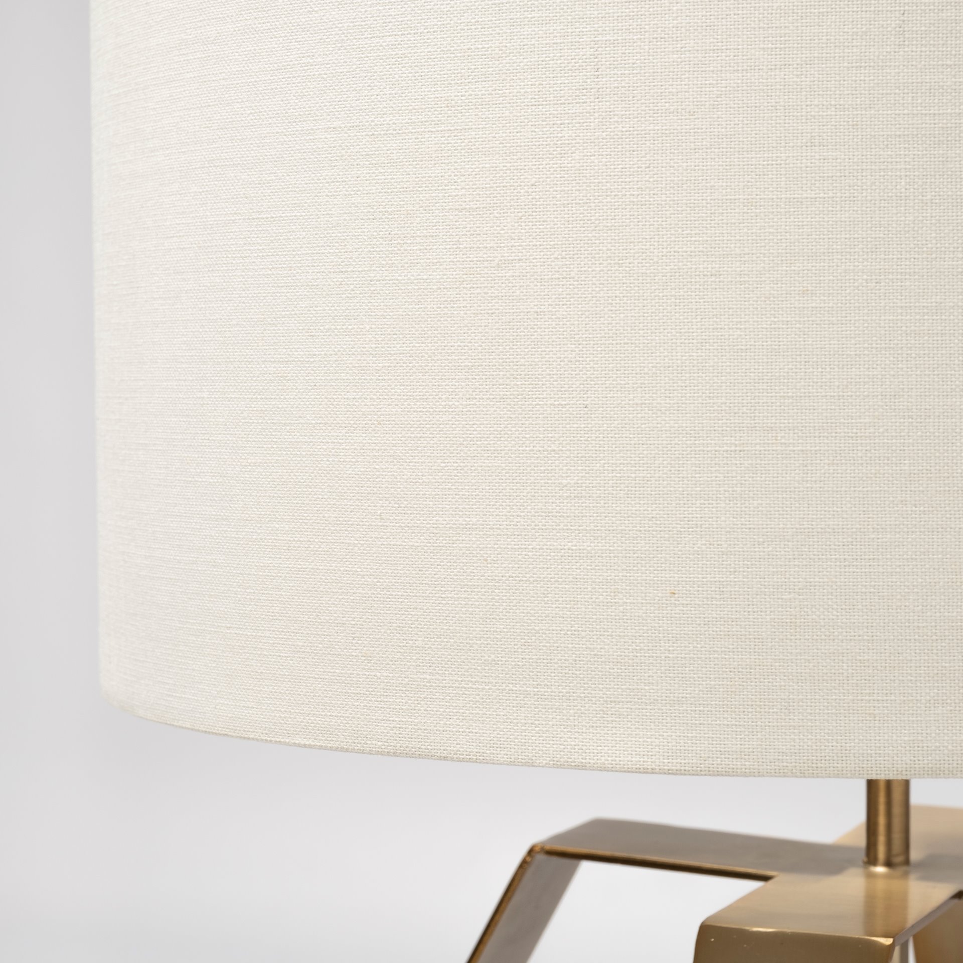 Edwards-26H-Gold-Metal-Base-w-Cream-Fabric-Shade-Table-Lamp-6