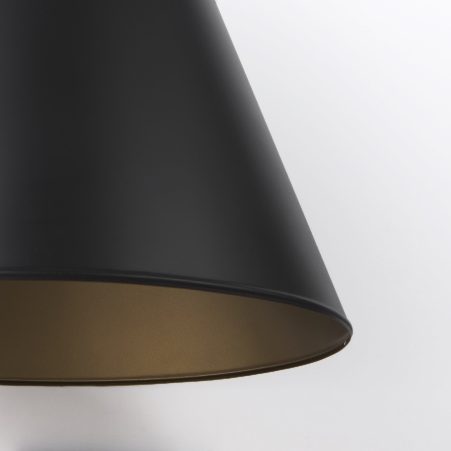 Fenton-18.0L-x-18.0W-x-23.0H-Black-WAntiqued-Gold-Accents-Pendant-Light-7