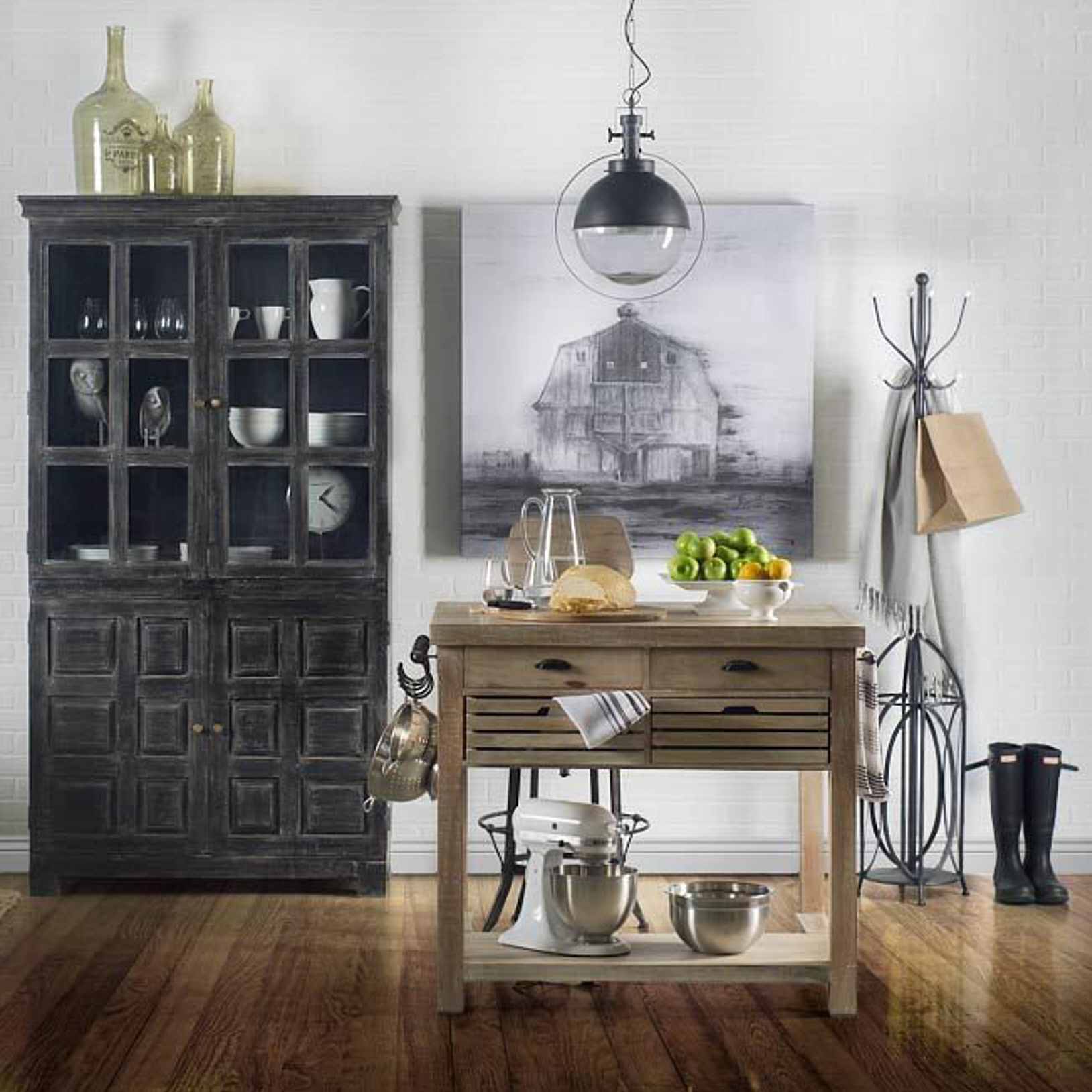 Leighton-II-15×20-Black-Metal-Spherical-Pendant-Light-2
