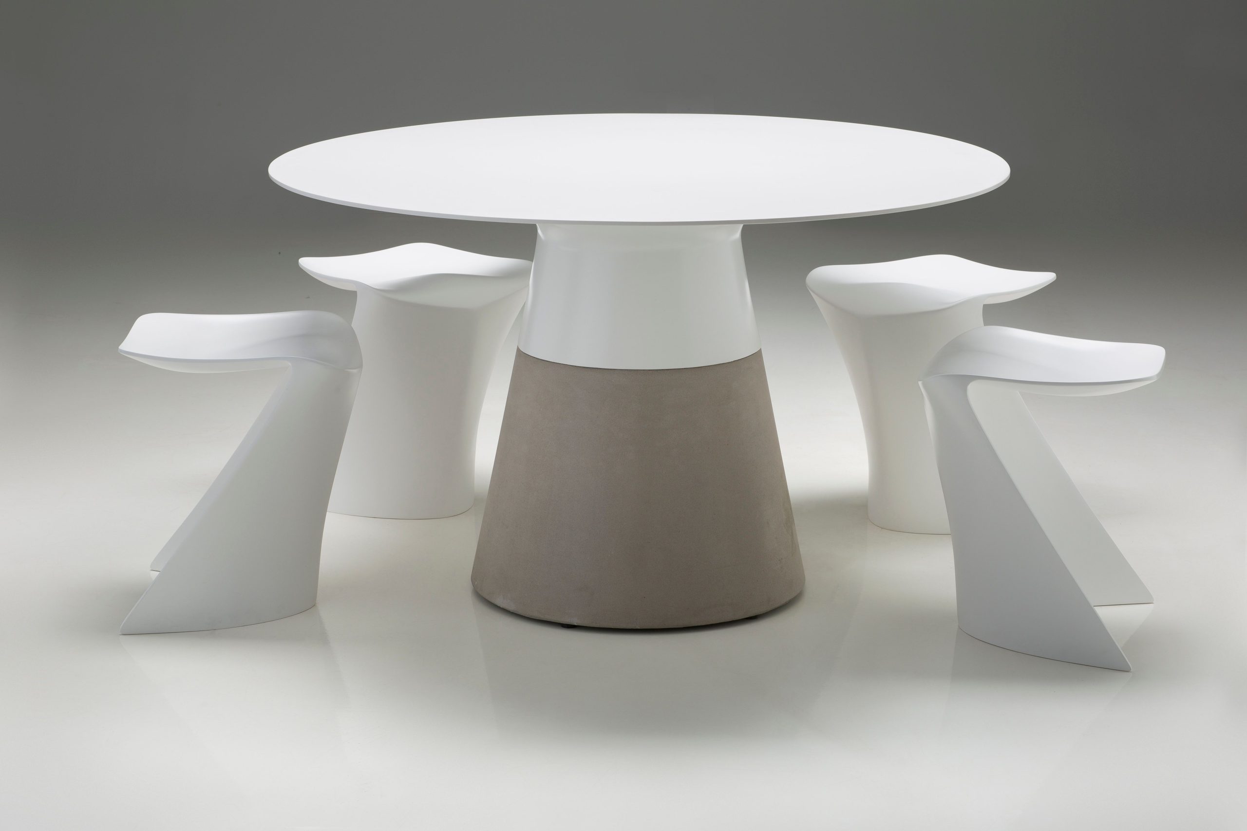 MALDIVES-White-Solid-Surface-Round-Outdoor-Dining-Table-1