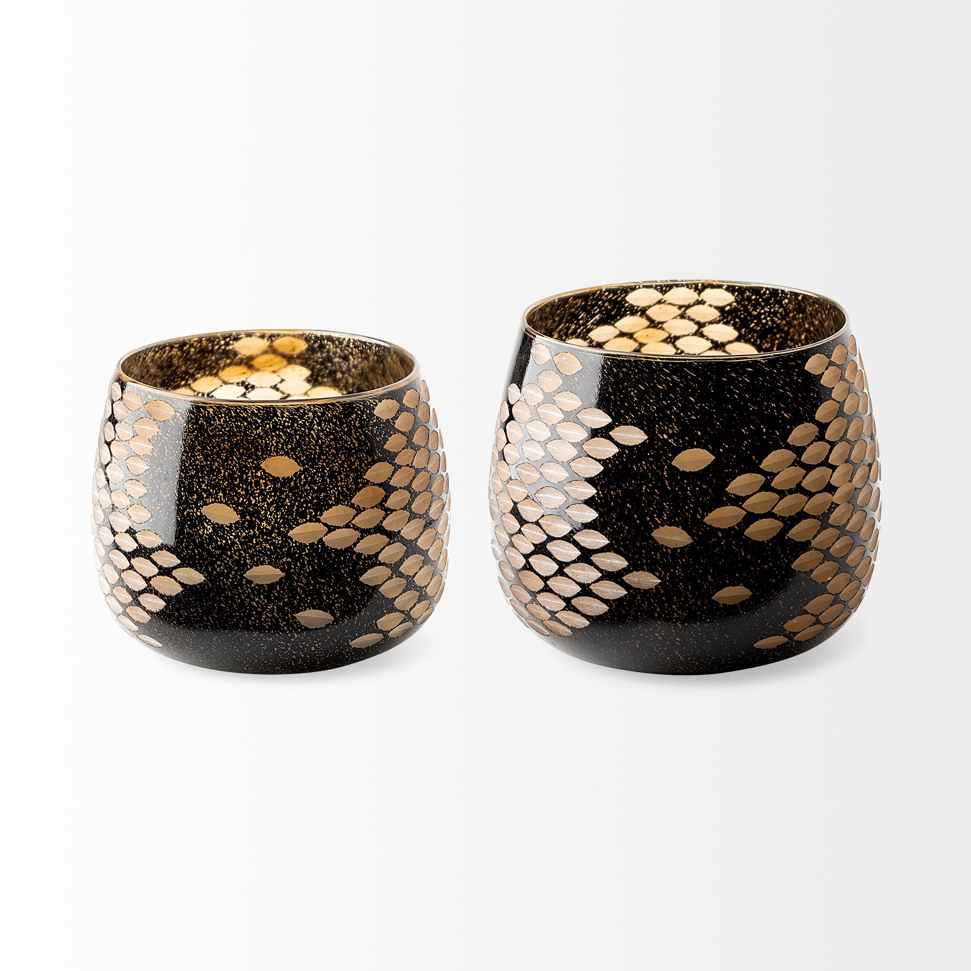 Mojave-Small-Black-and-Gold-Detail-Glass-Vase-3