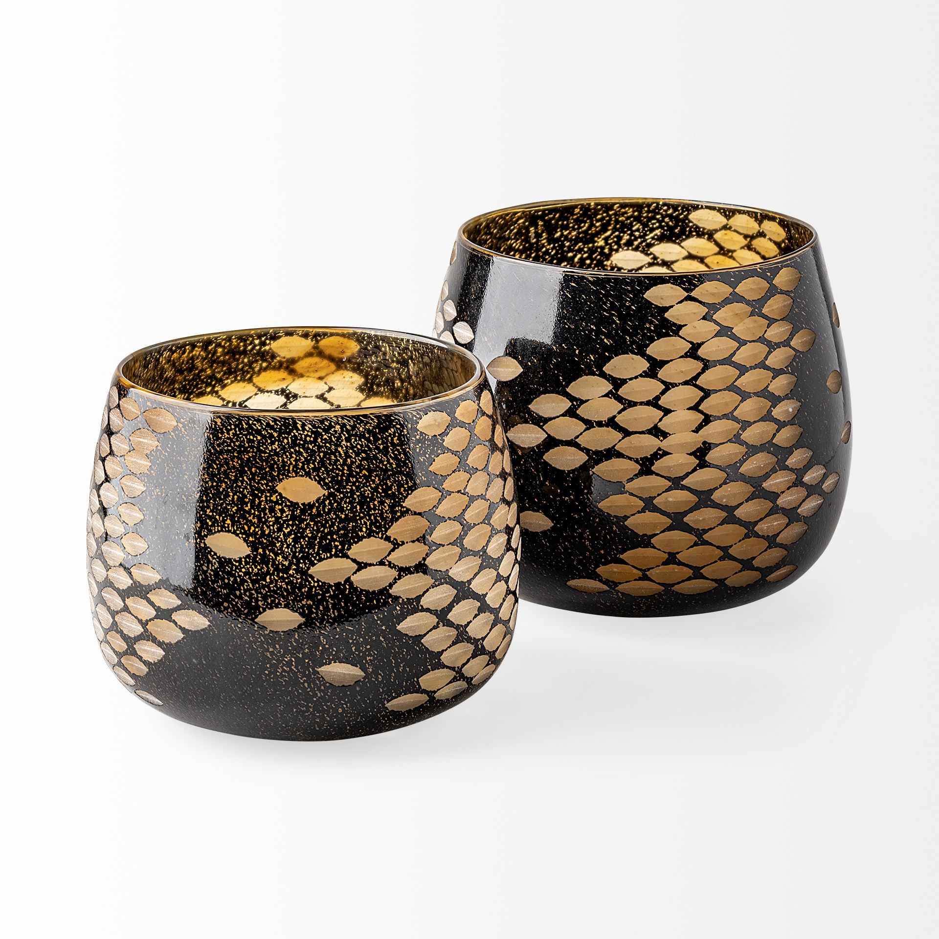 Mojave-Small-Black-and-Gold-Detail-Glass-Vase-4