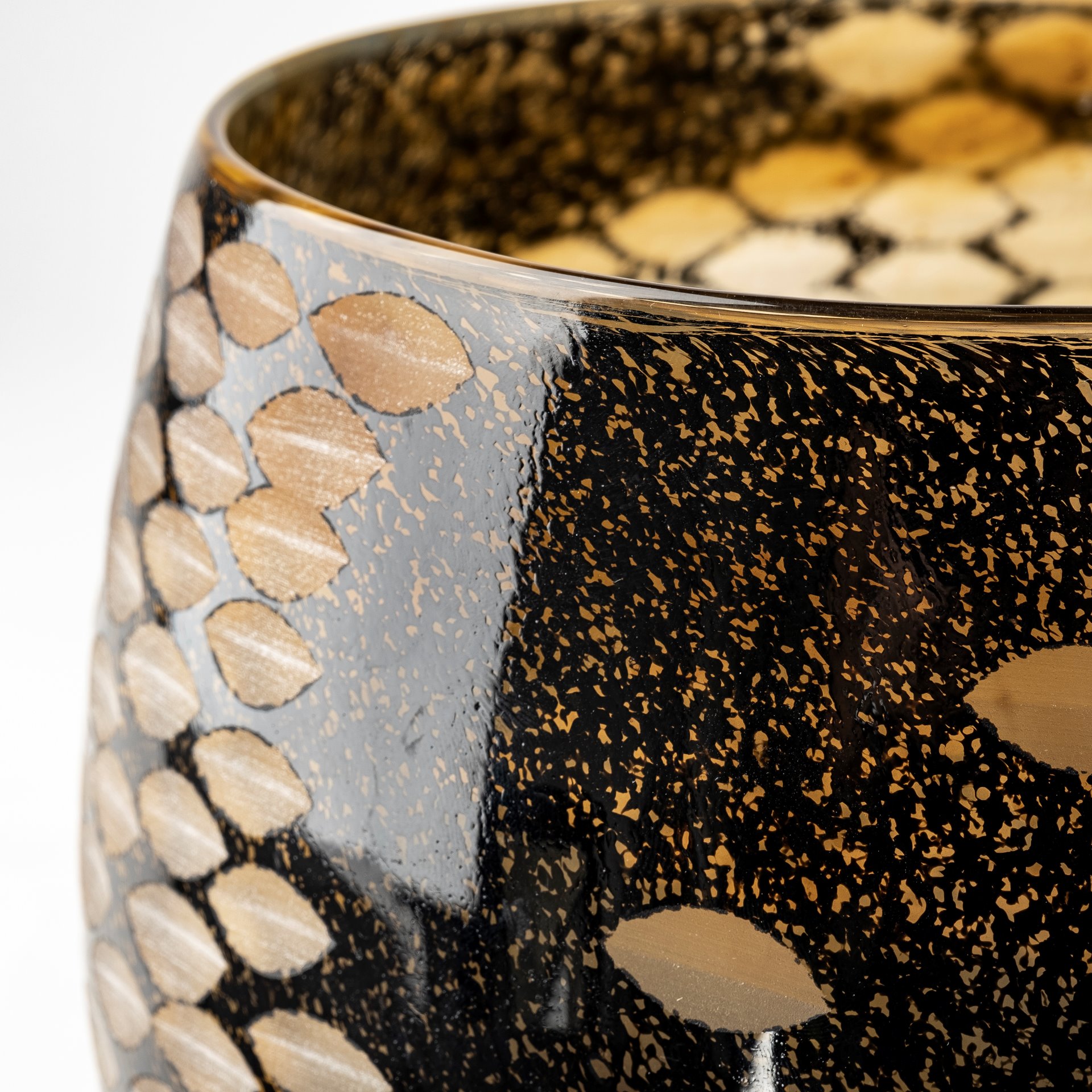 Mojave-Small-Black-and-Gold-Detail-Glass-Vase-6
