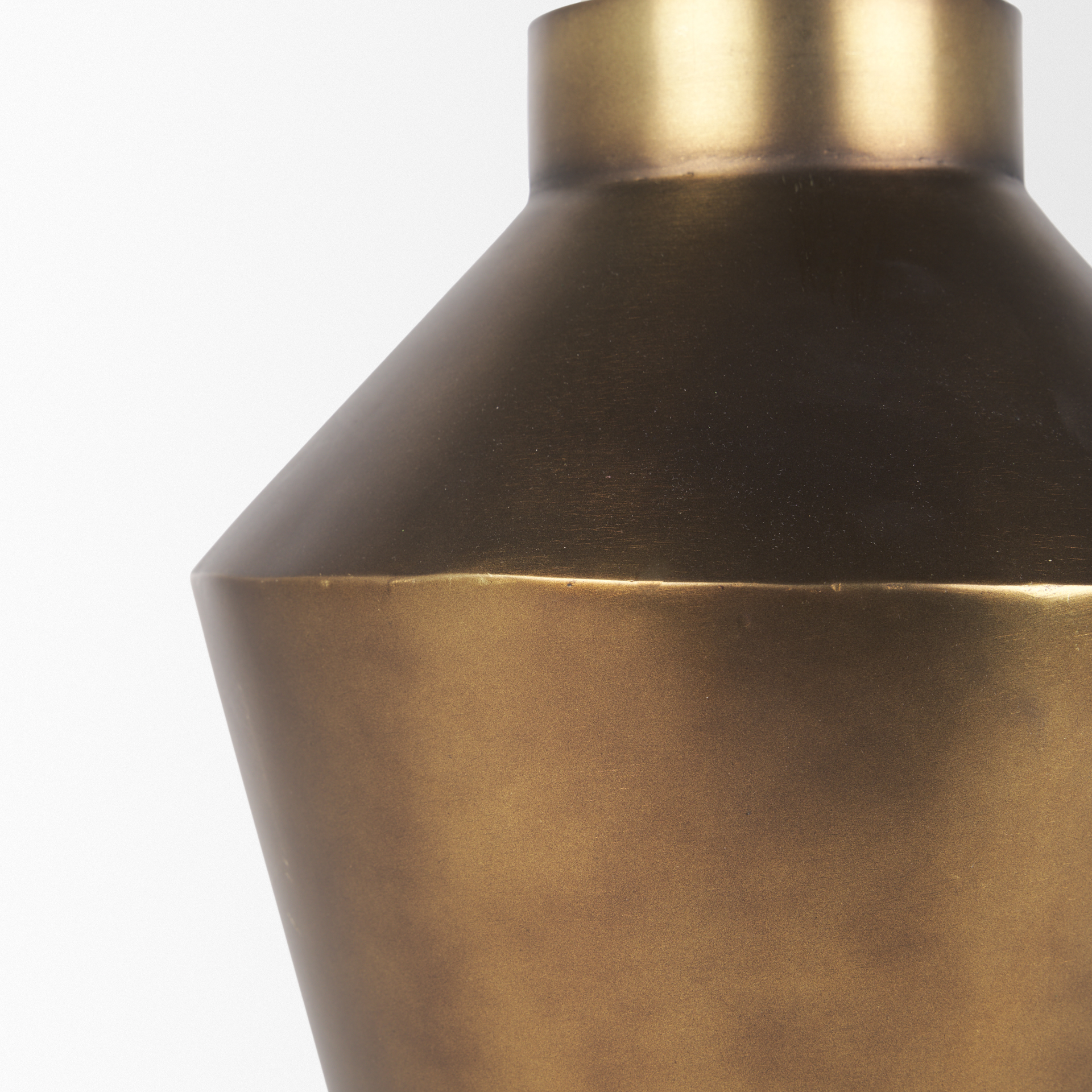 Perrin-Large-Brushed-Gold-Metal-Decorative-Vase-10