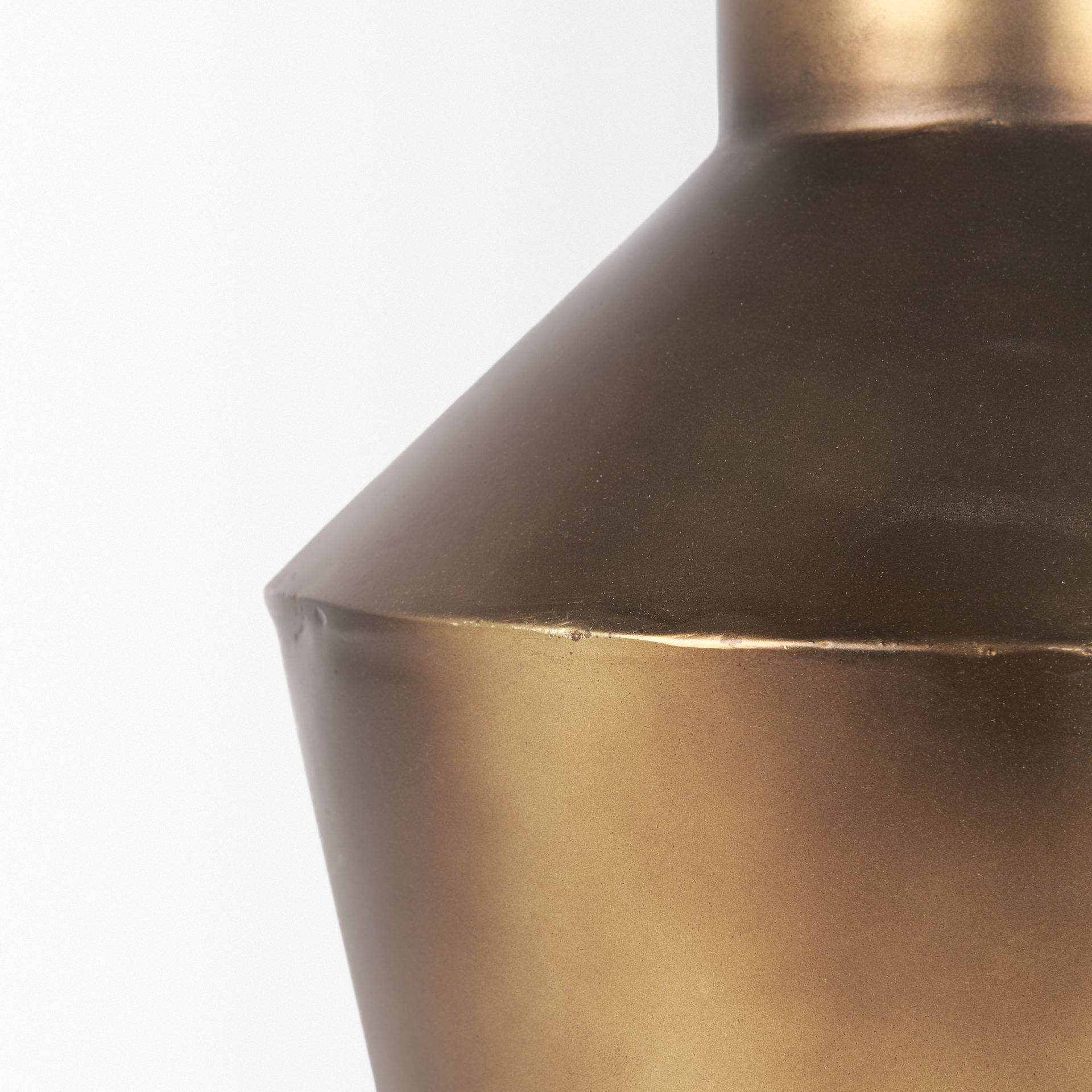 Perrin-Small-Brushed-Gold-Metal-Decorative-Vase-10