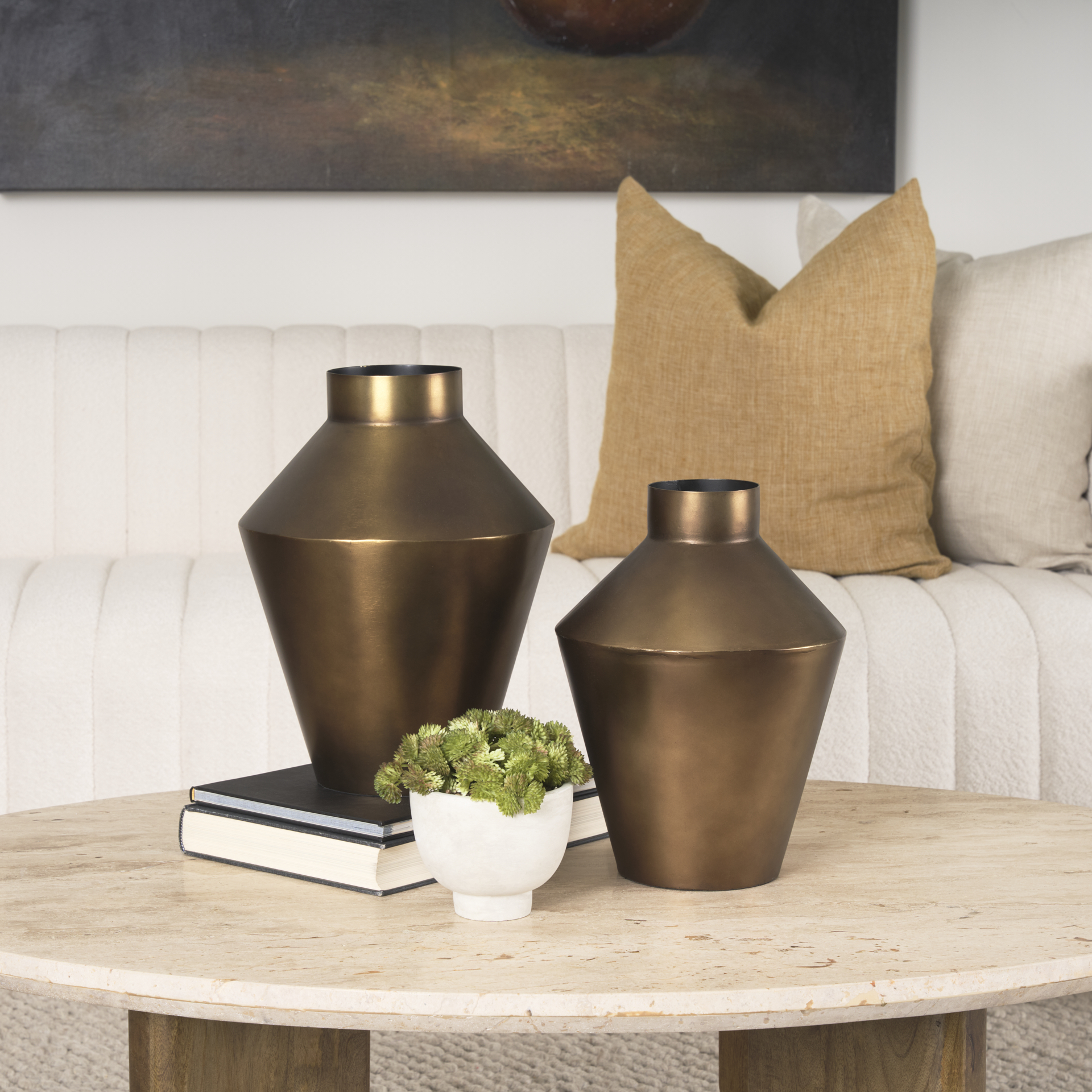Perrin-Small-Brushed-Gold-Metal-Decorative-Vase-3