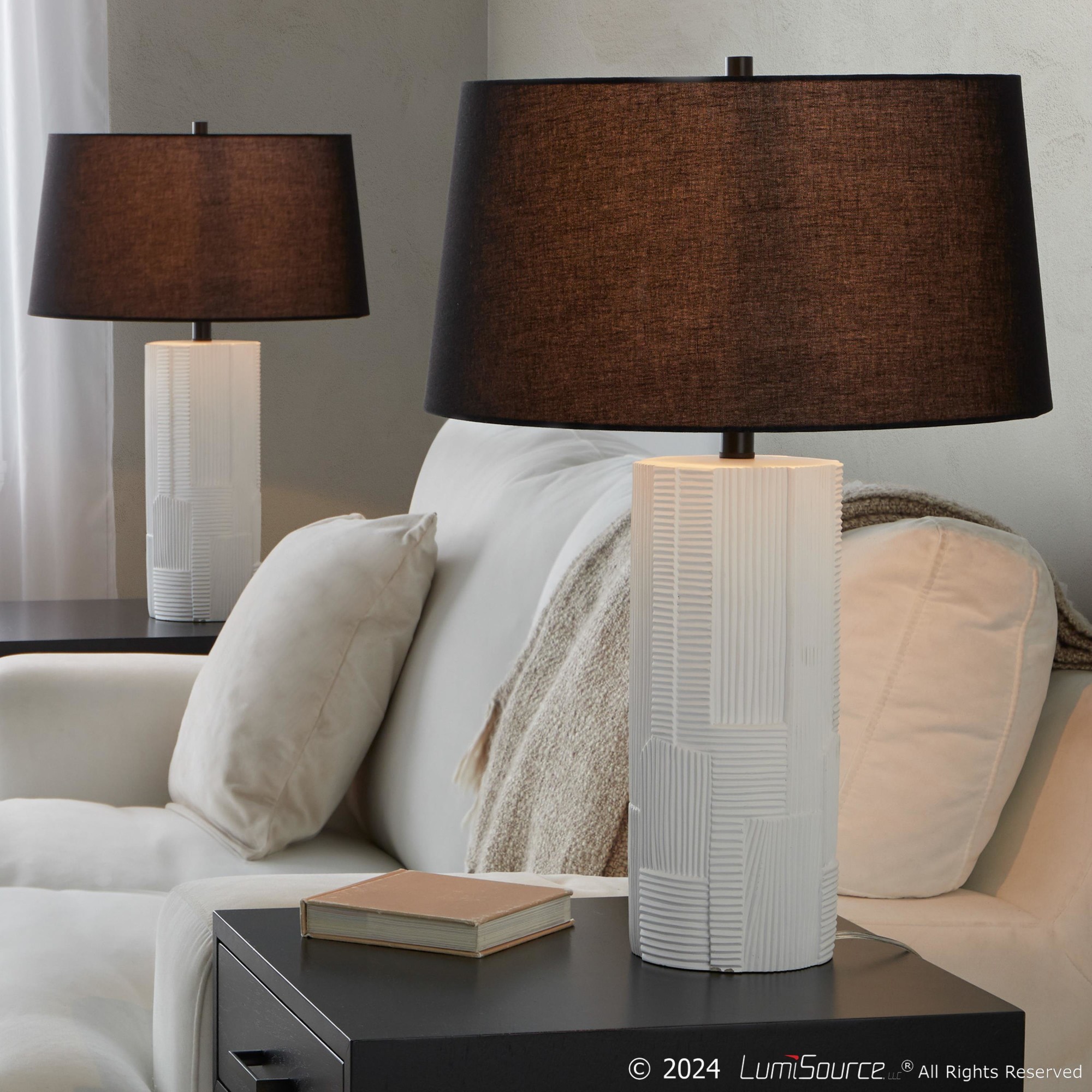 Petra-Cream-Polyresin-Black-Metal-Contemporary-Table-Lamps-Set-of-2