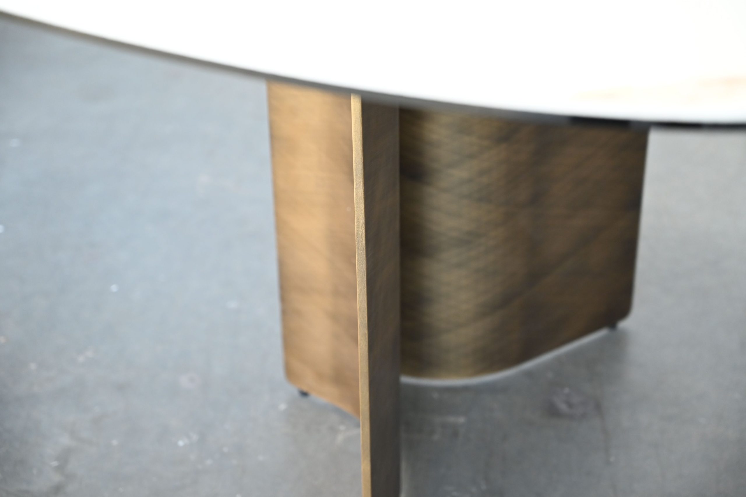 SORRENTO-Oval-Italian-Ceramic-Dining-Table-Antique-Brass-4