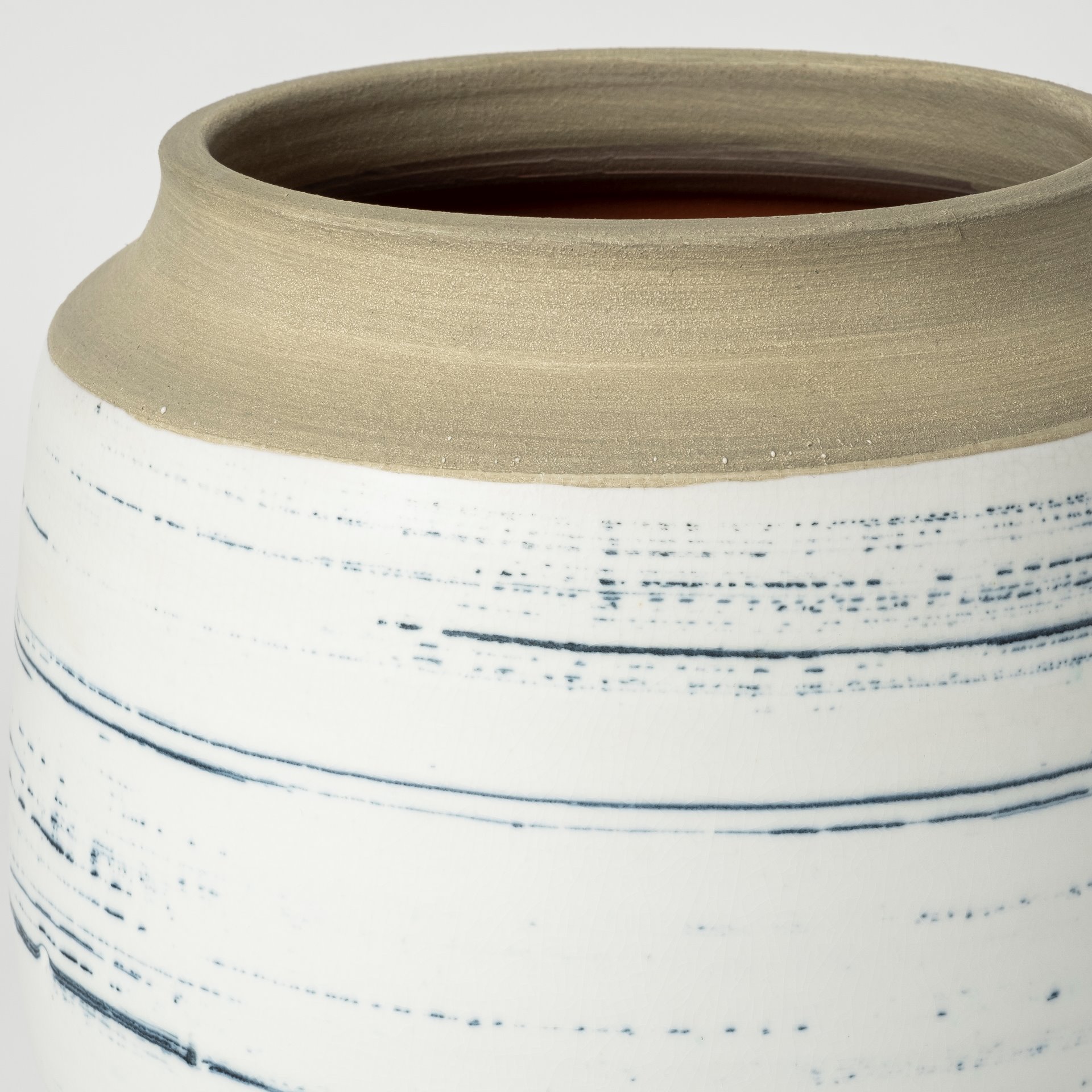 Sonnett-Tall-WhiteBlue-Ceramic-Vase-6