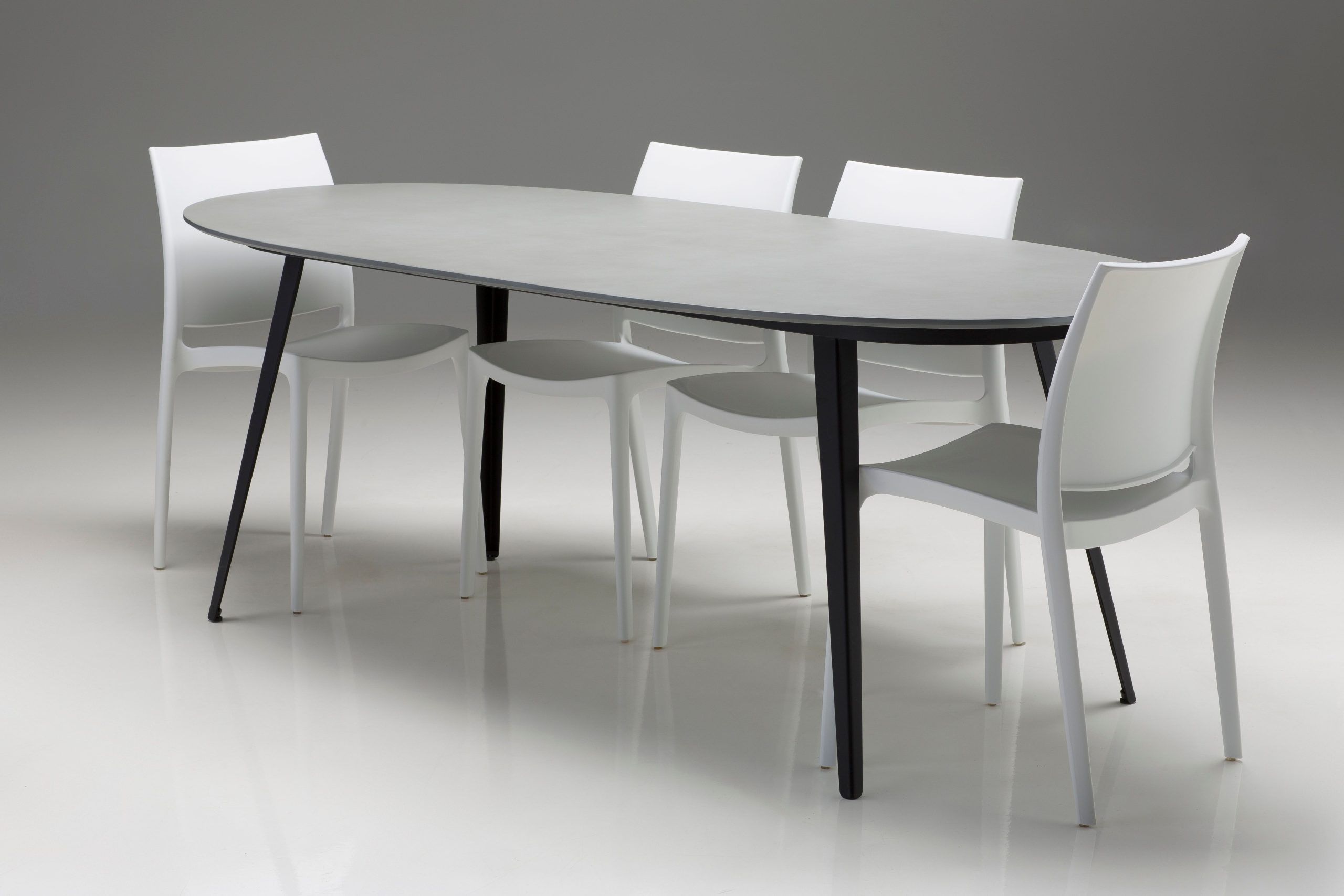 VATA-White-Polypropylene-Indoor-Outdoor-Stackable-Dining-Chairs-4