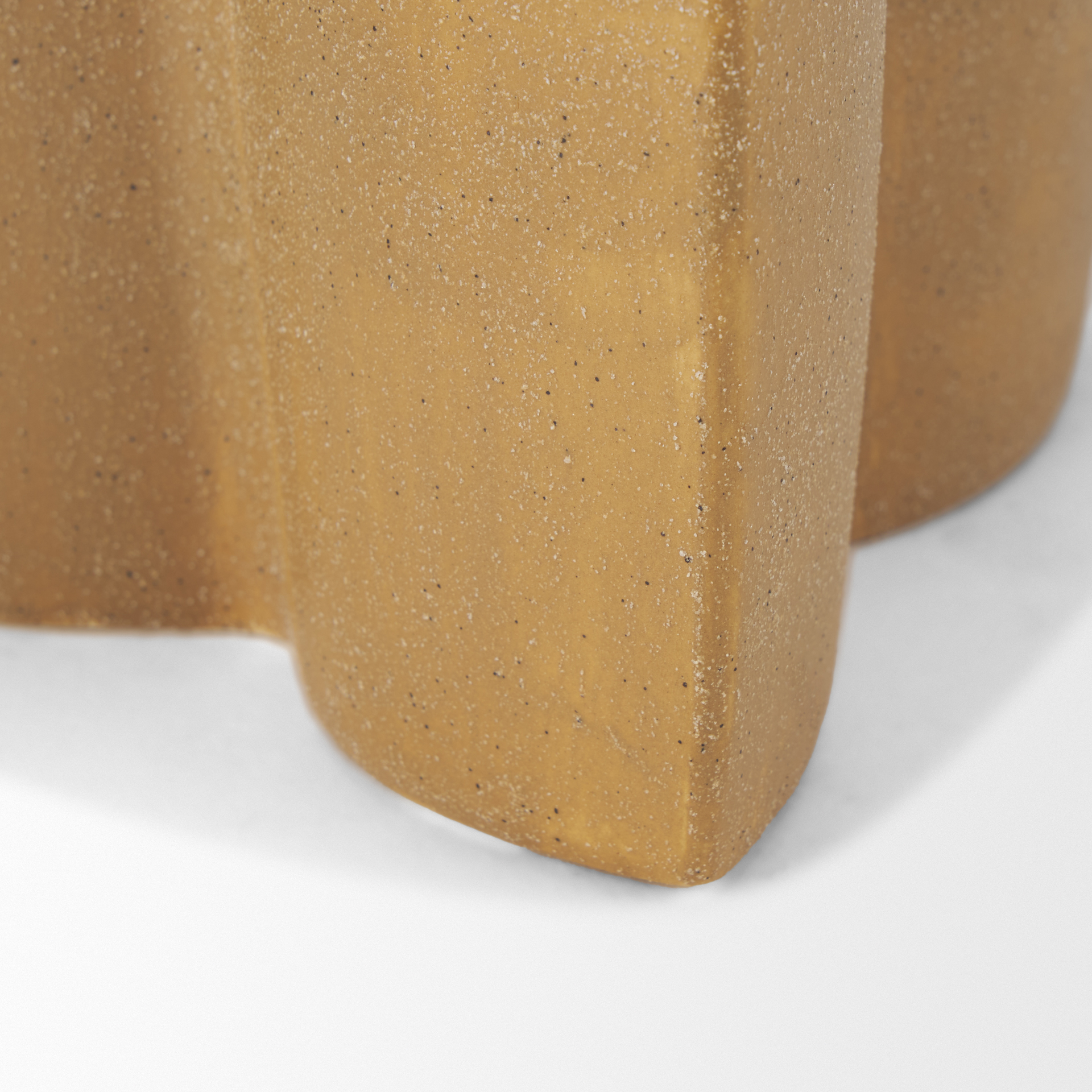 Vania-Small-Off-White-w-Tan-Textured-Ceramic-Vase-10