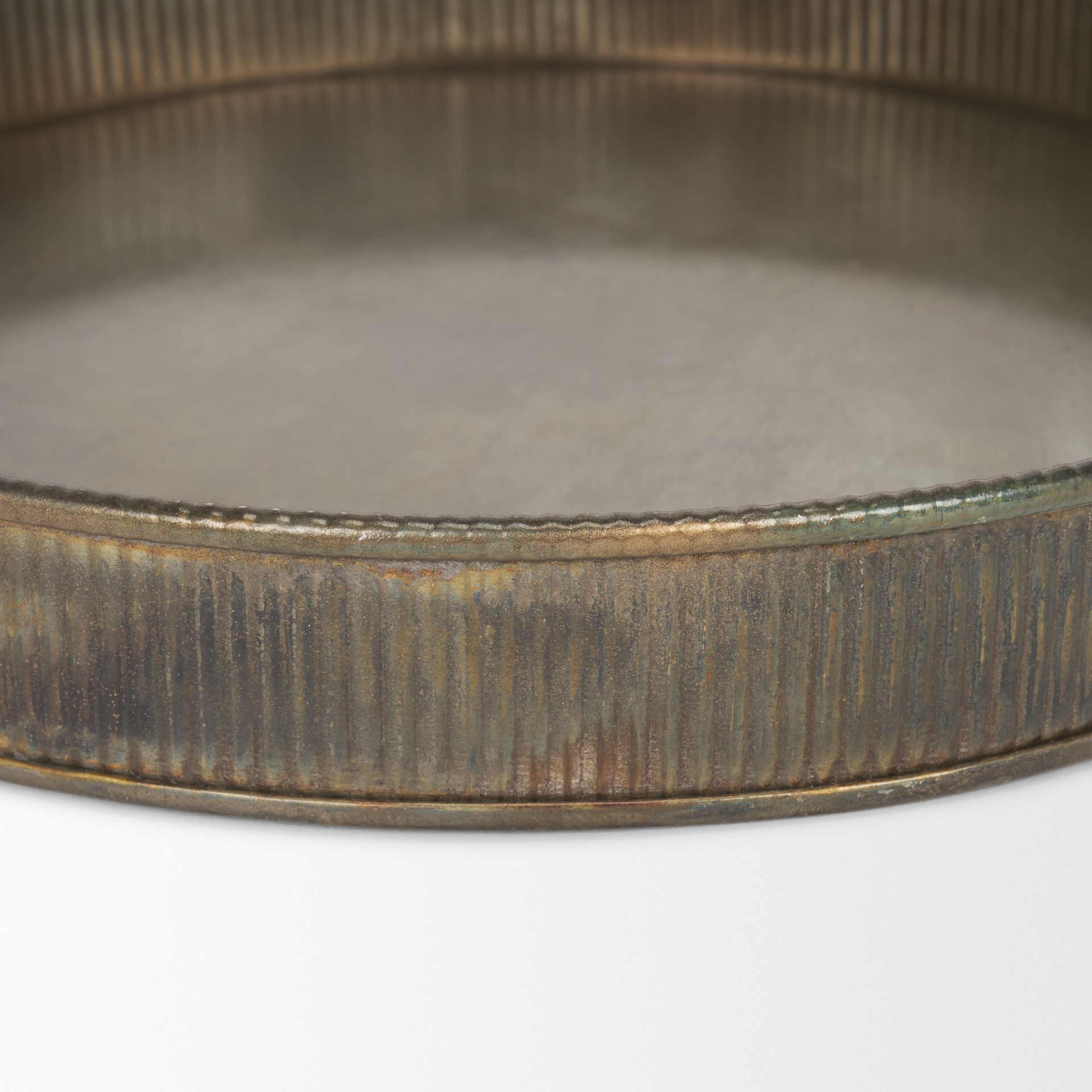 Varun-Round-Antiqued-Brass-Metal-Tray-Set-of-2-7