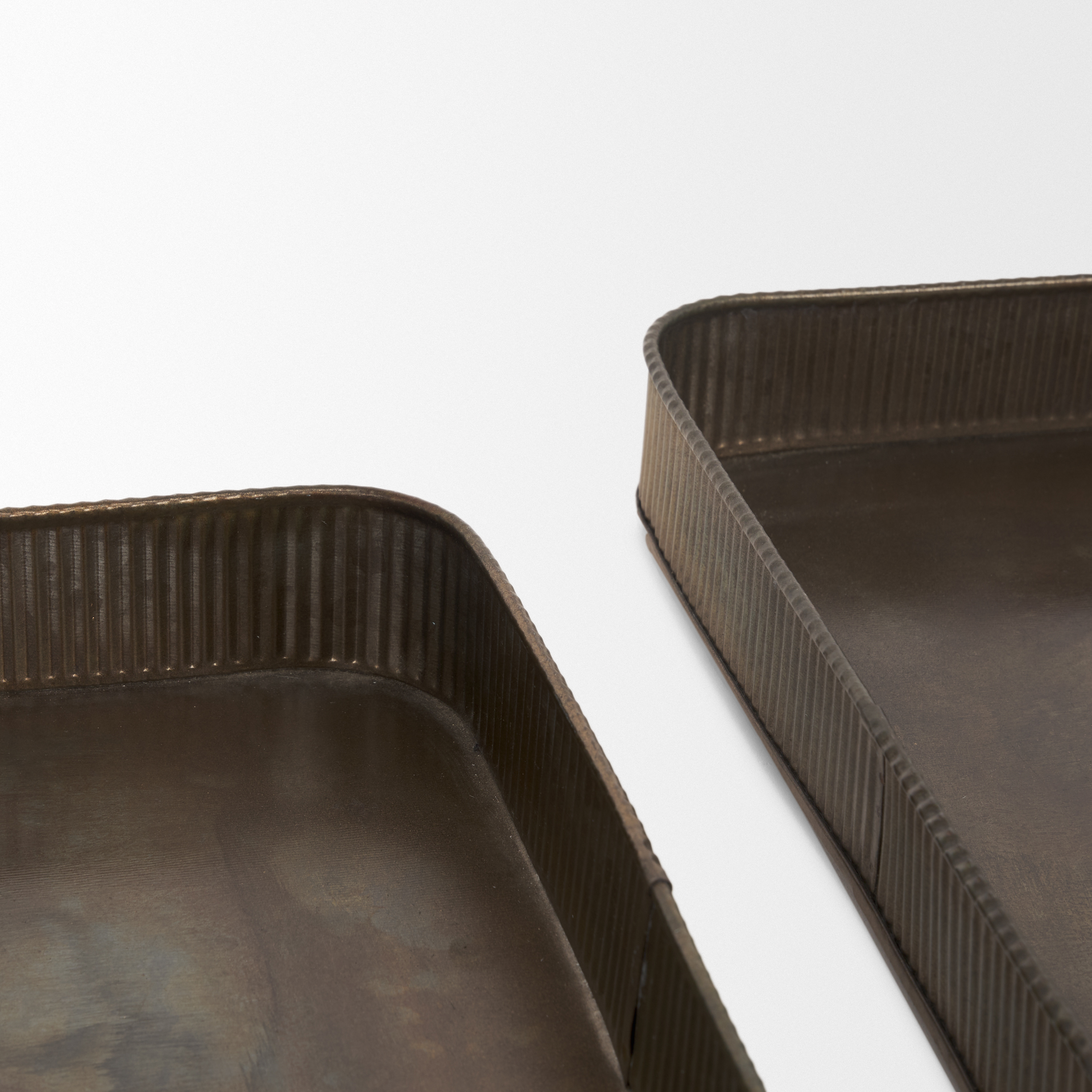 Varun-Square-Antiqued-Brass-Metal-Tray-Set-of-2-5