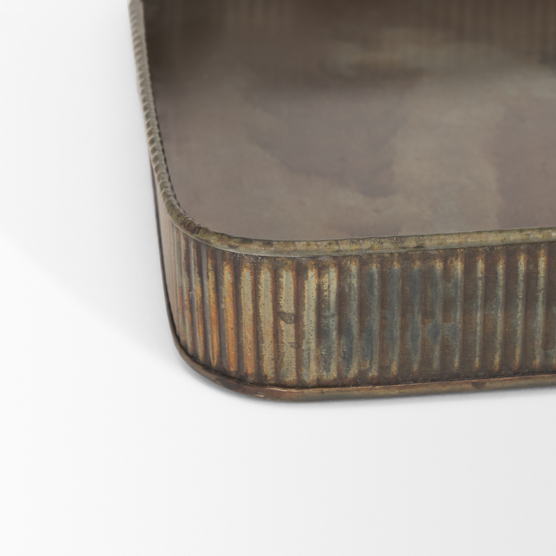 Varun-Square-Antiqued-Brass-Metal-Tray-Set-of-2-6