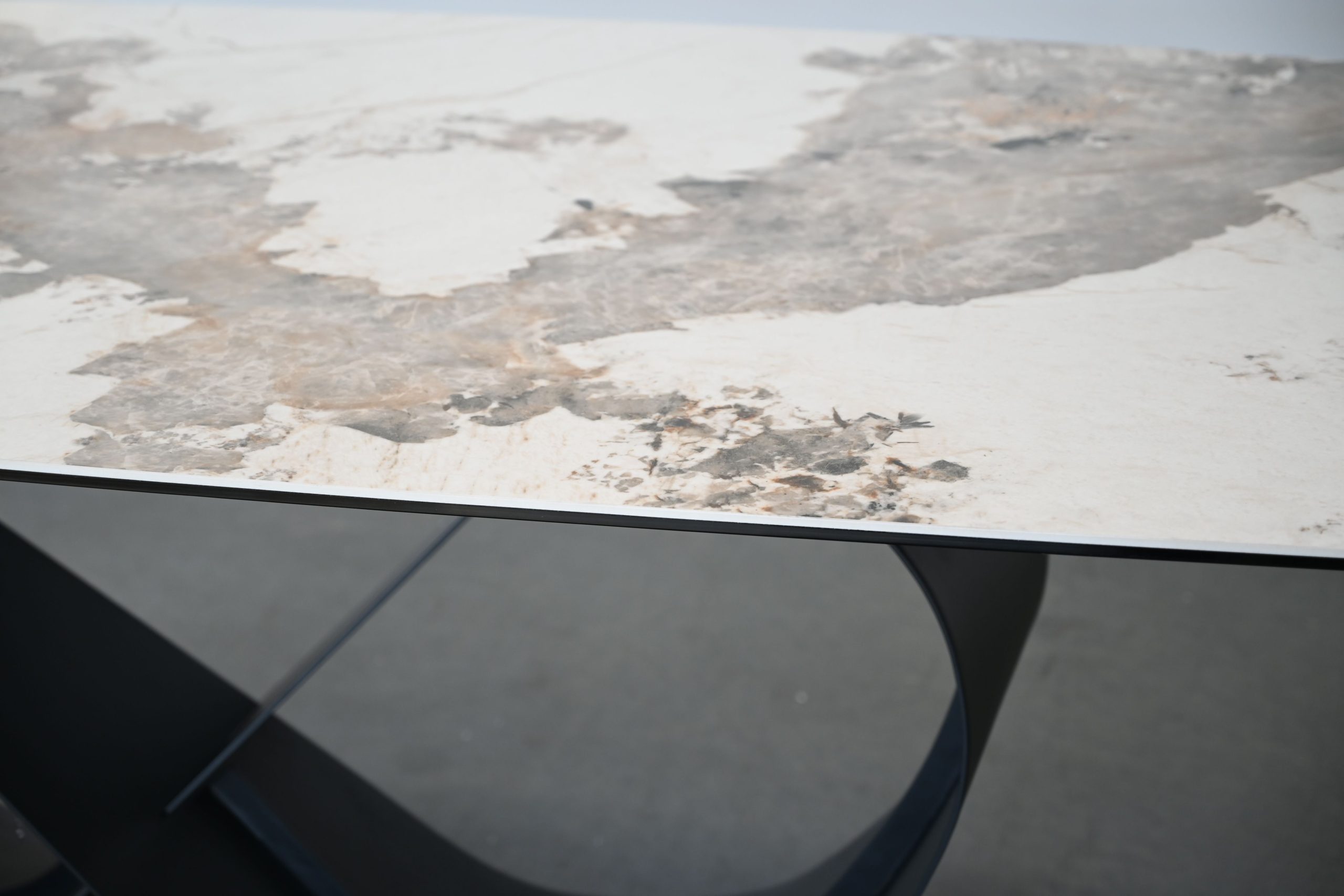WAVE-Ceramic-Top-Black-Steel-Dining-Table-2