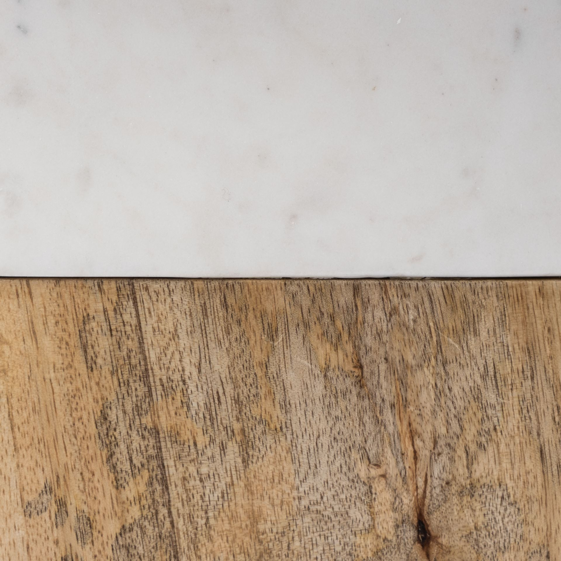 Woodrow-22.3H-Light-Brown-Wood-w-White-Accent-Table-Lamp-3