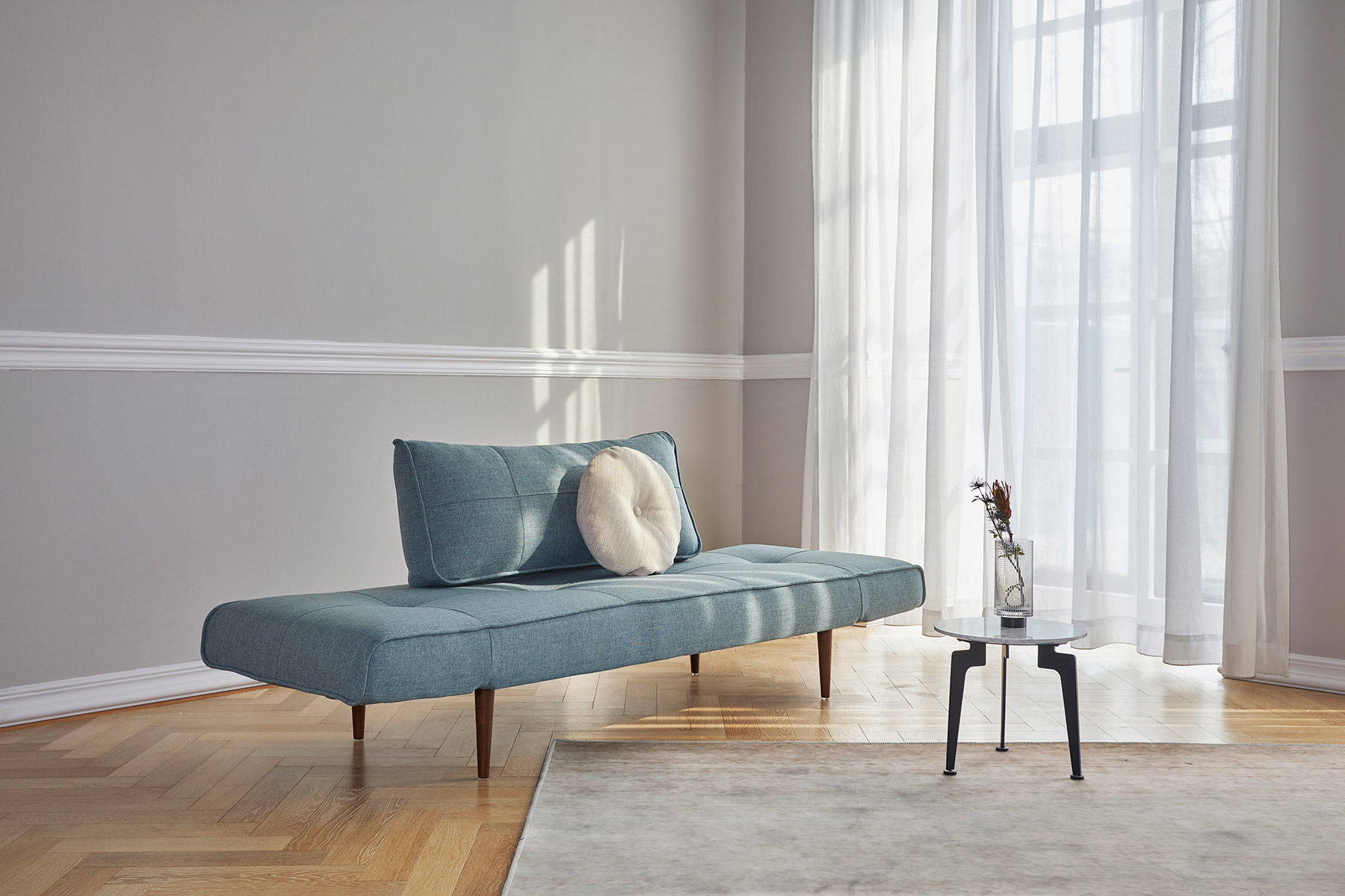 Zeal-Styletto-Daybed-525-e1-web